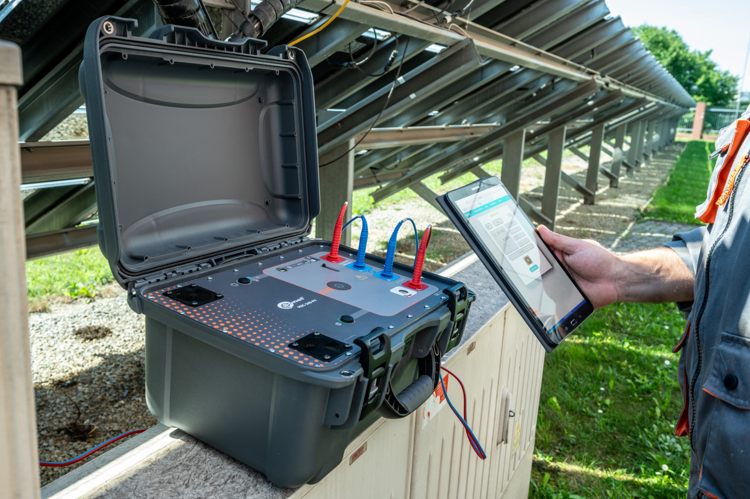 Mediciones de impedancia del bucle de cortocircuito en parques fotovoltaicos